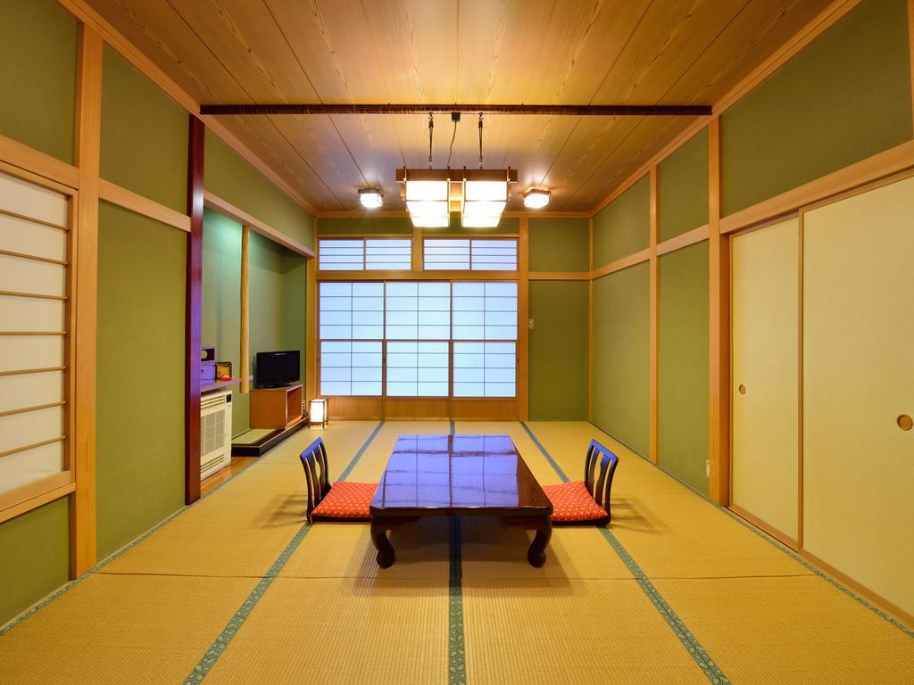 Yanagiya Hotel Csicsibu Kültér fotó